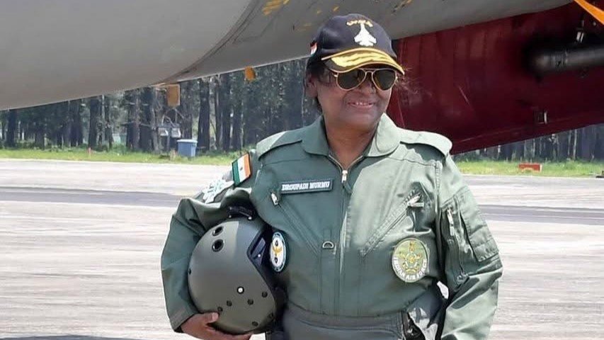 ରାଷ୍ଟ୍ରପତି ଦ୍ରୌପଦୀ ମୁର୍ମୁ ରାଫେଲ ଉଡ଼ାଣ