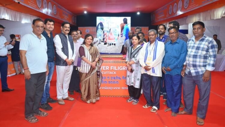 କଟକ ରୂପା ତାରକସି ପାଭିଲିଅନ୍ ଉଦଘାଟିତ