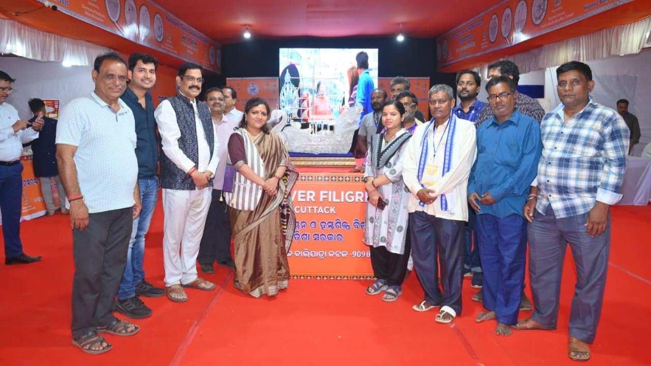 କଟକ ରୂପା ତାରକସି ପାଭିଲିଅନ୍ ଉଦଘାଟିତ